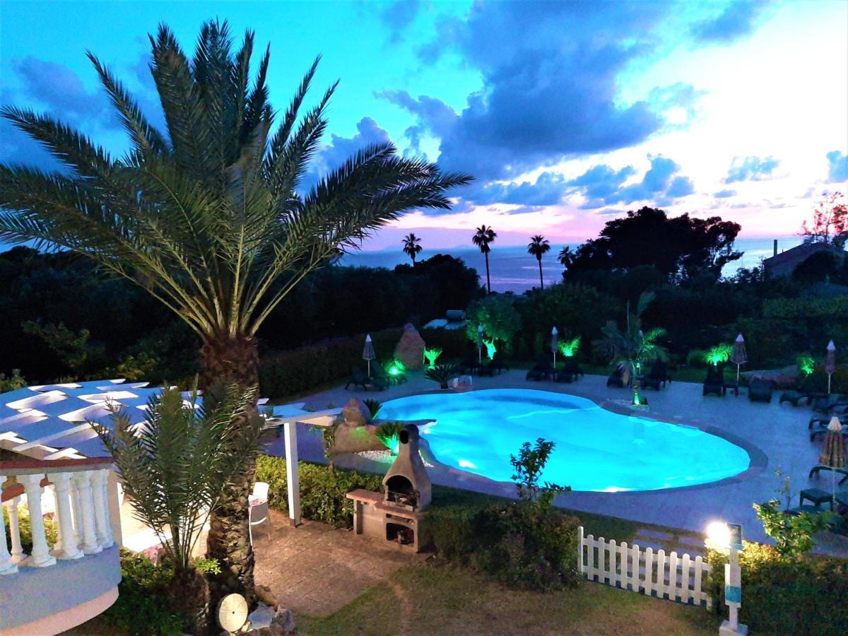 Case Vacanze Pietragrande Capo Vaticano Ngoại thất bức ảnh